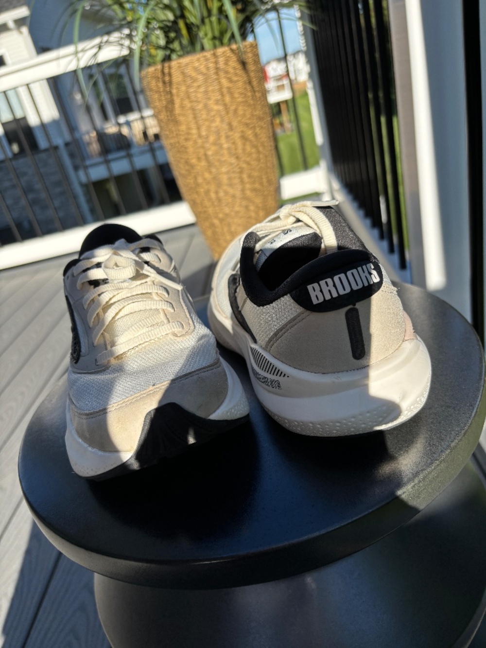 Adrenaline GTS 24 Coconut/SilverLining/Black size 7 - Picture 2 of 10